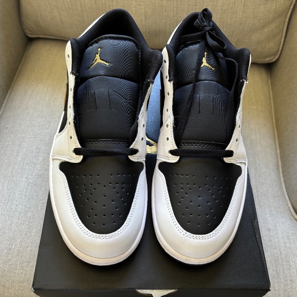New in box Air Jordan 1 Low white with metallic gold & black